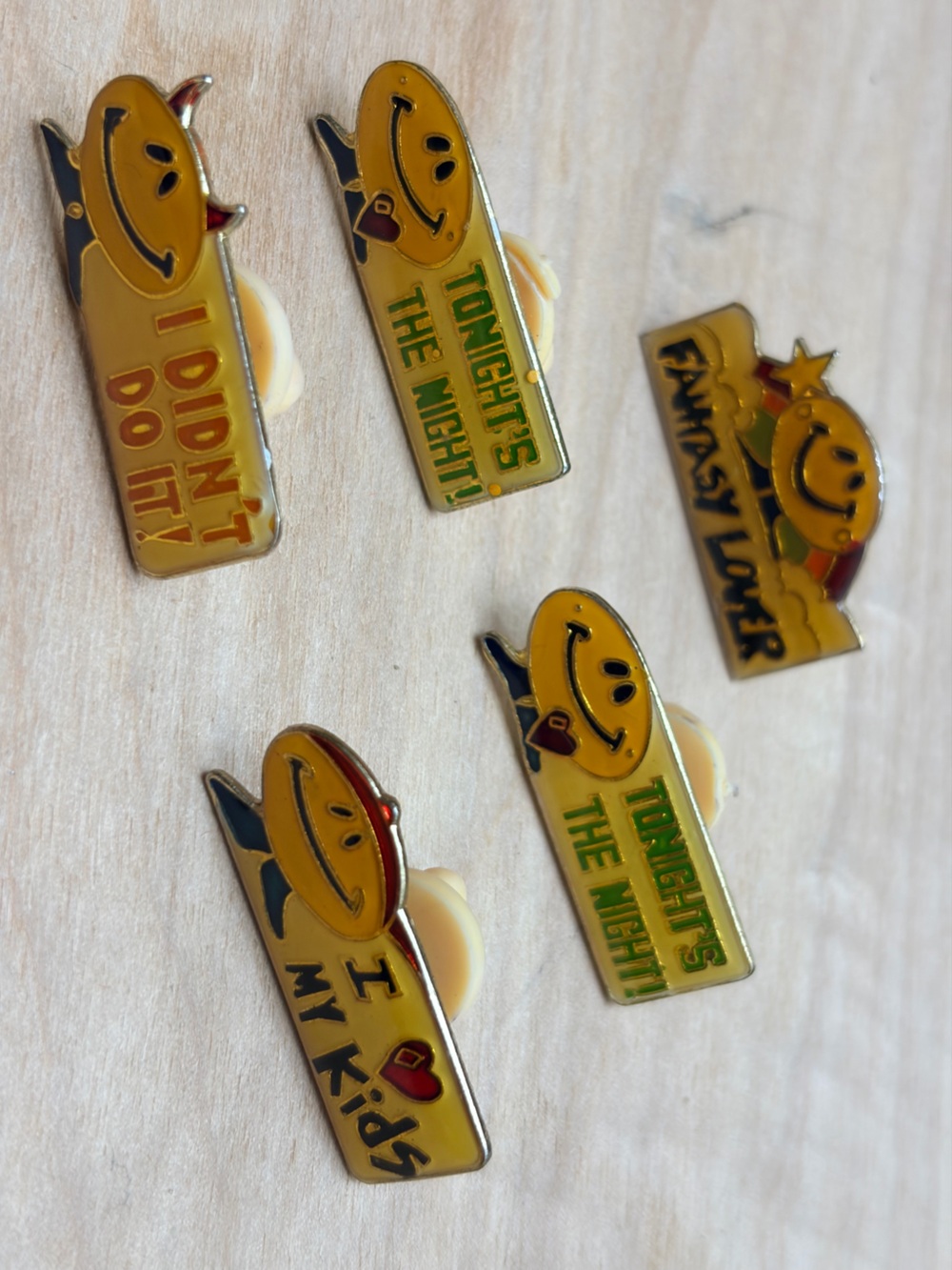 American Gag Bag Vintage Smiley Enamel Pins